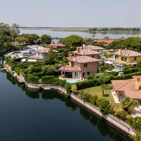 Allegra Villa *